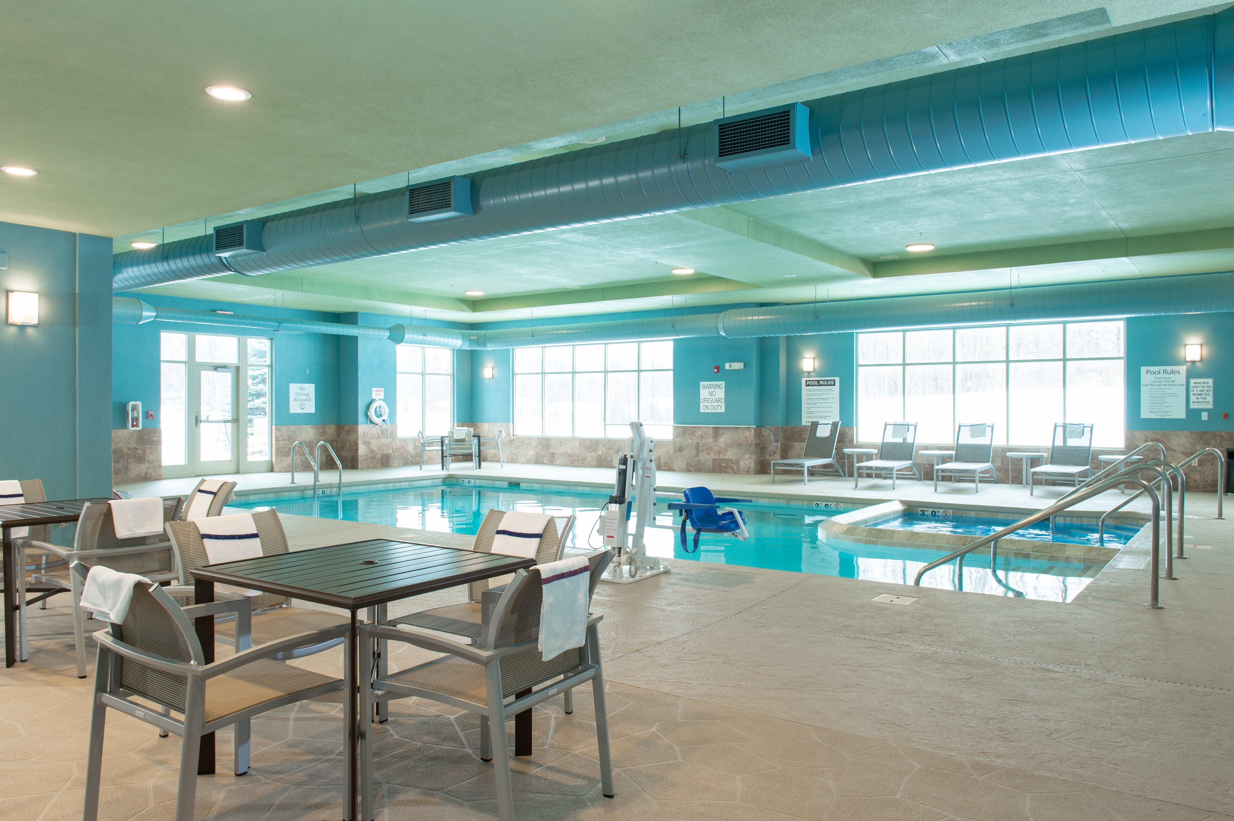 Holiday Inn Express & Suites Wausau By Ihg Weston Exteriör bild