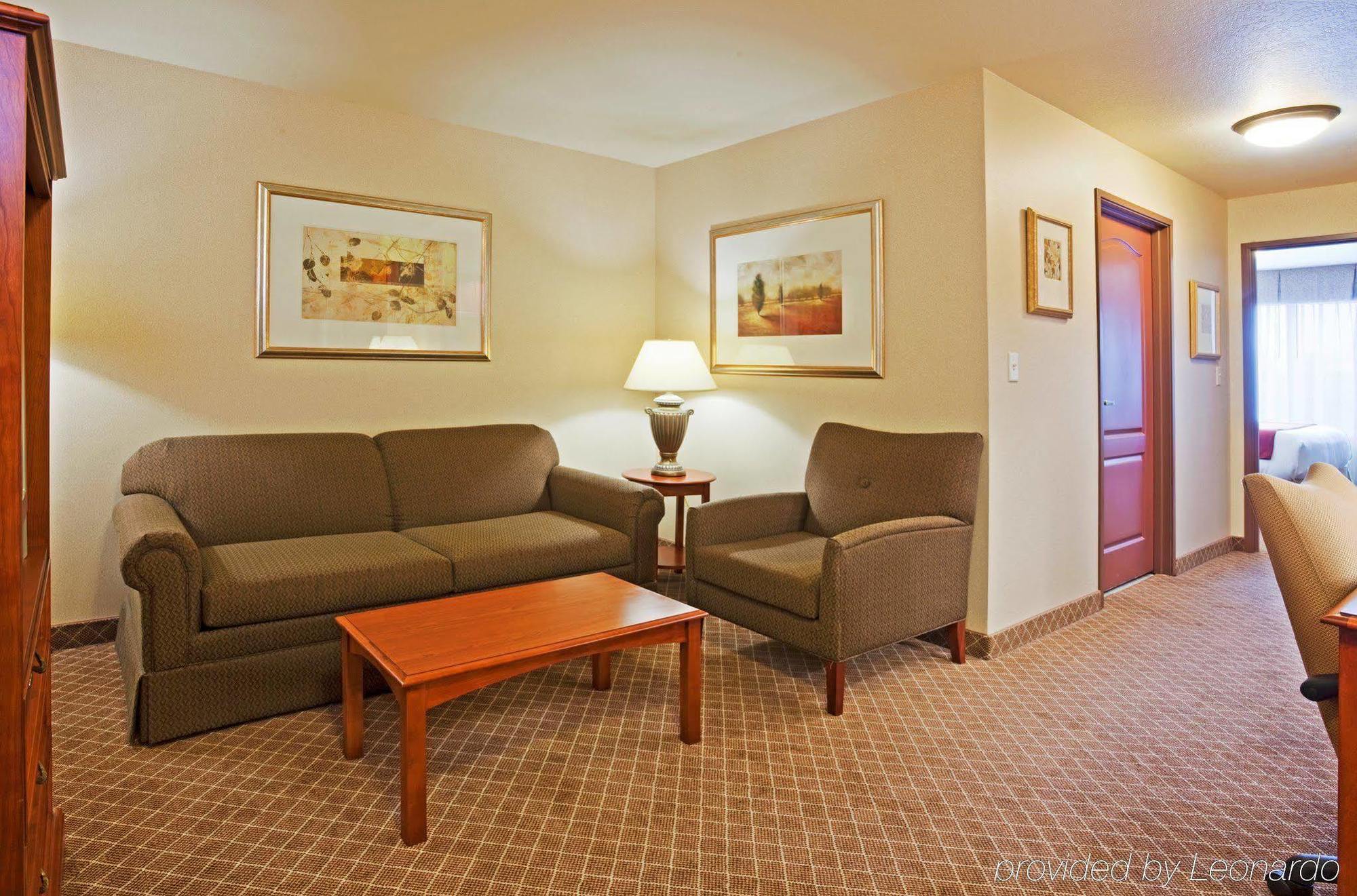 Holiday Inn Express & Suites Wausau By Ihg Weston Rum bild