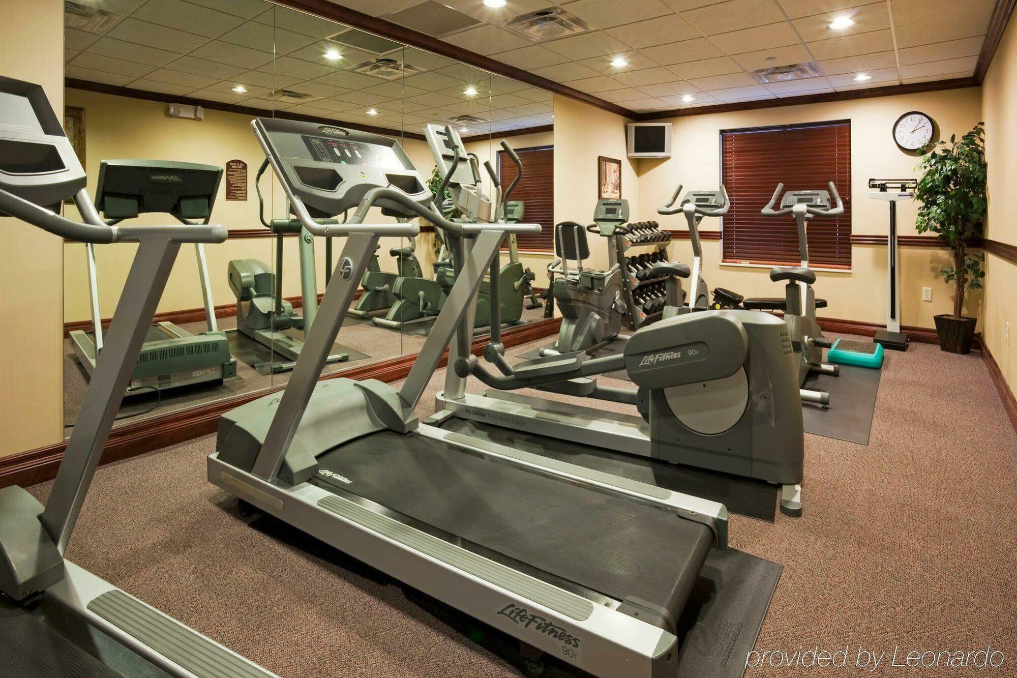 Holiday Inn Express & Suites Wausau By Ihg Weston Exteriör bild